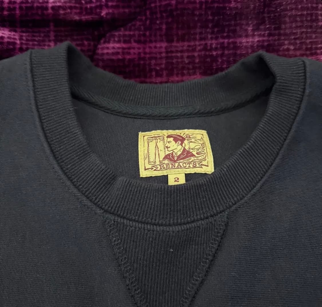 리넥츠 R로고 레터링 맨투맨 팝니다 상품이미지2