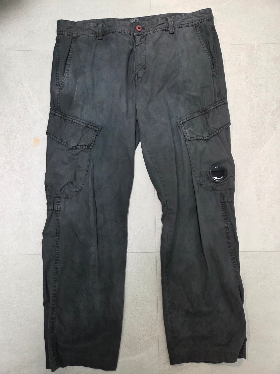 C.P. Company 카본 블랙 카고 팬츠 상품이미지2