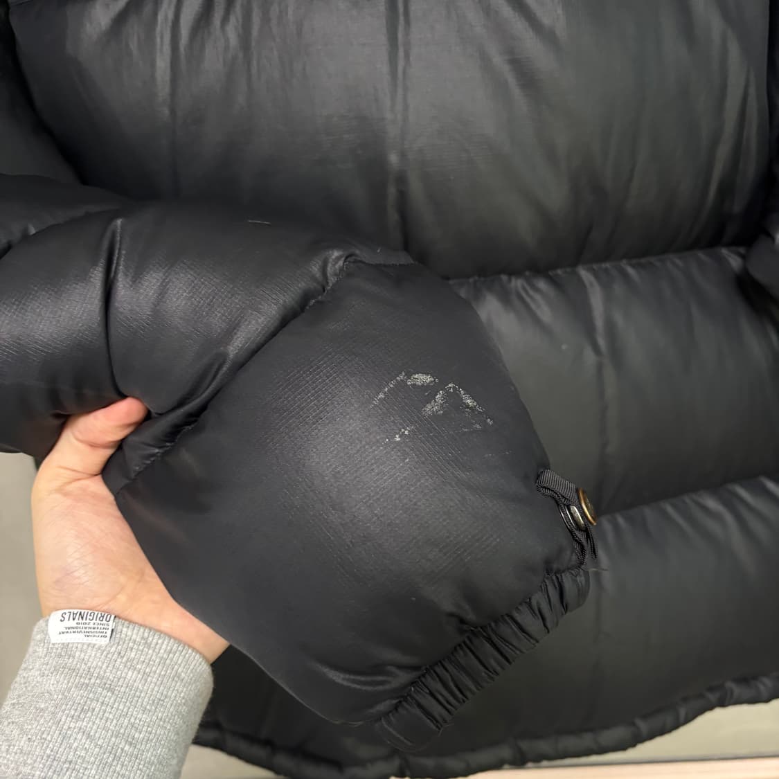 노스페이스 눕시 700 구스다운 패딩 검정 상품이미지4