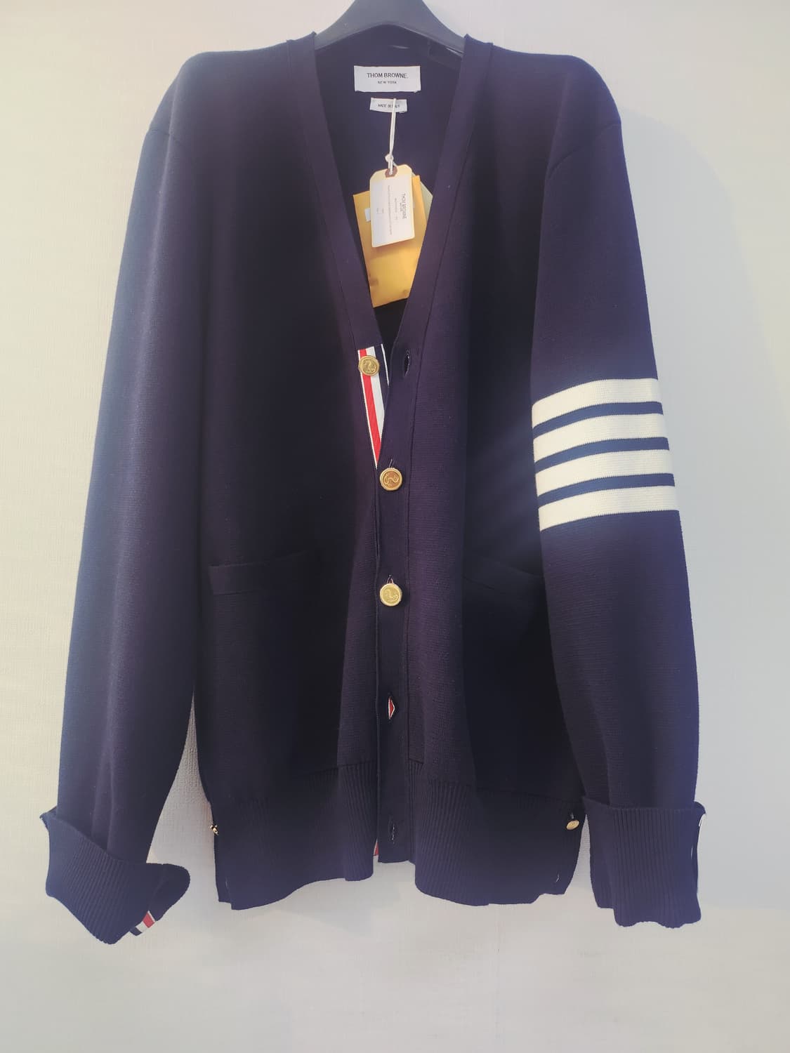 톰브라운 금장 밀라노 스티치 가디건4사이즈 상품이미지1
