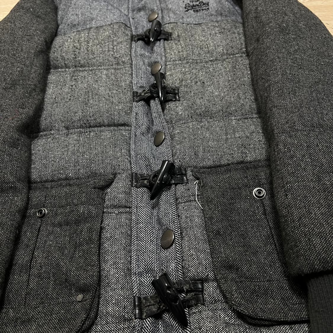 슈퍼드라이 빈티지 프리미엄 블랙라벨 헤링본 롱패딩 [그레이] M/95 상품이미지6