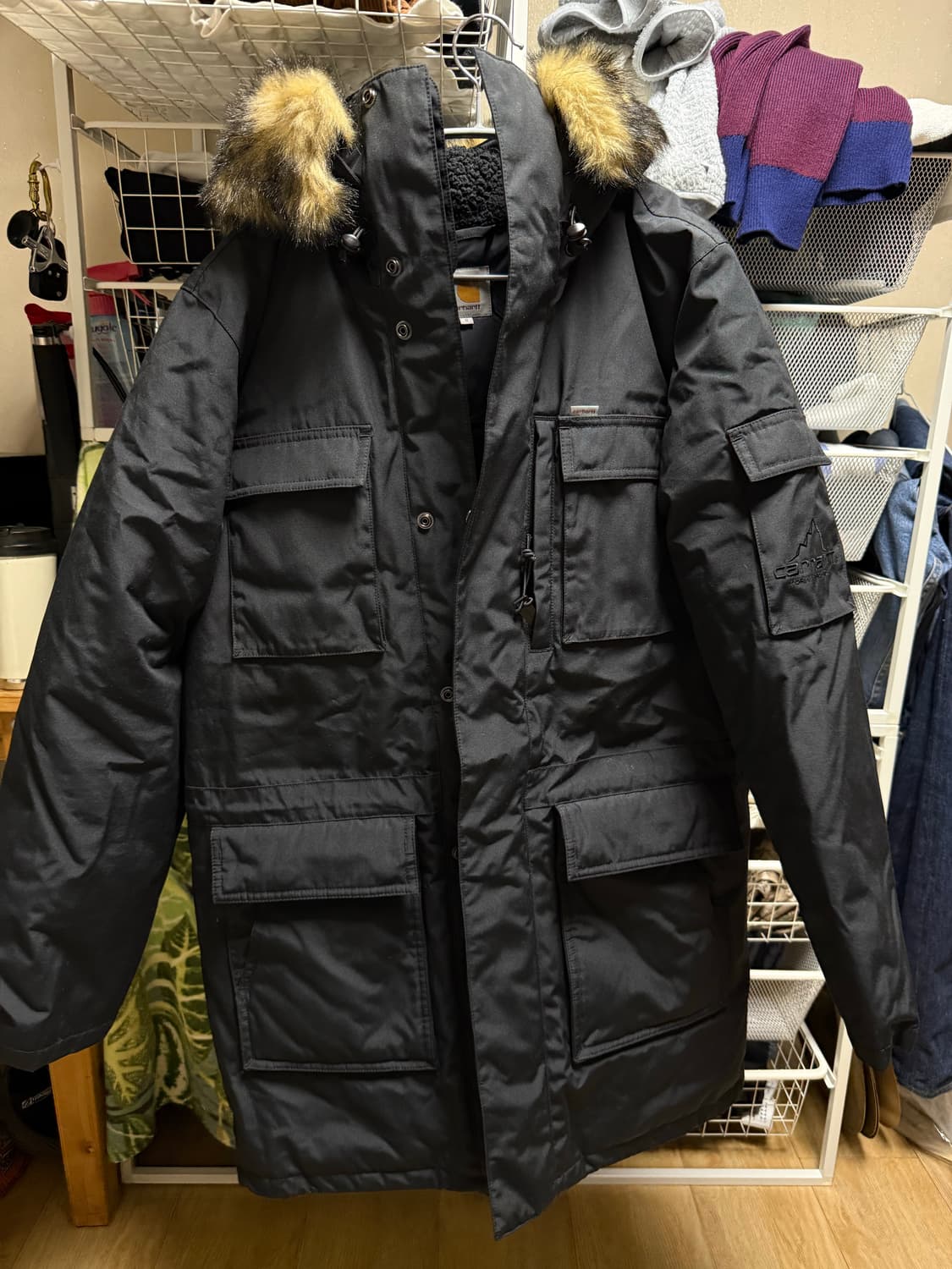 칼하트wip 베링파카 블랙 상품이미지1