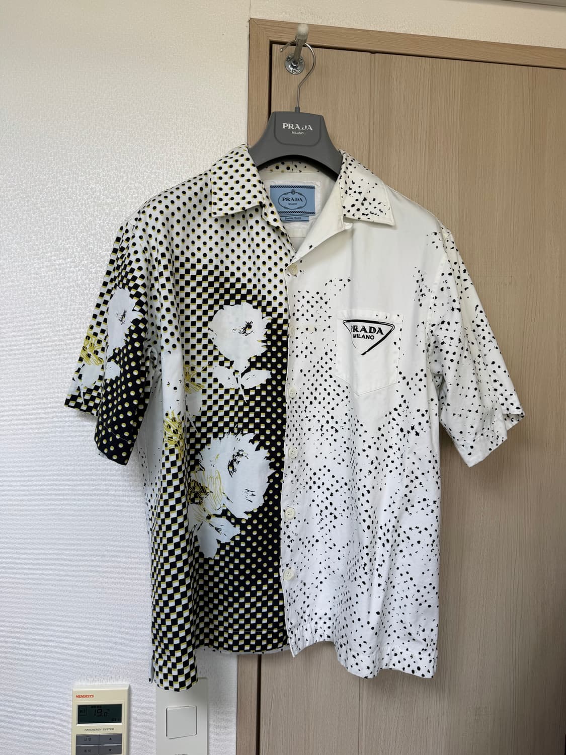 프라다 플라워 더블매치 오버셔츠 상품이미지1