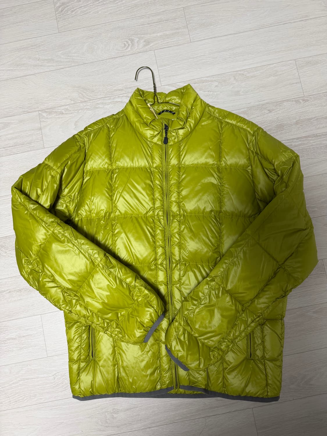 디스이즈네버댓 퍼텍스 라이트다운 경량패딩 m 상품이미지2