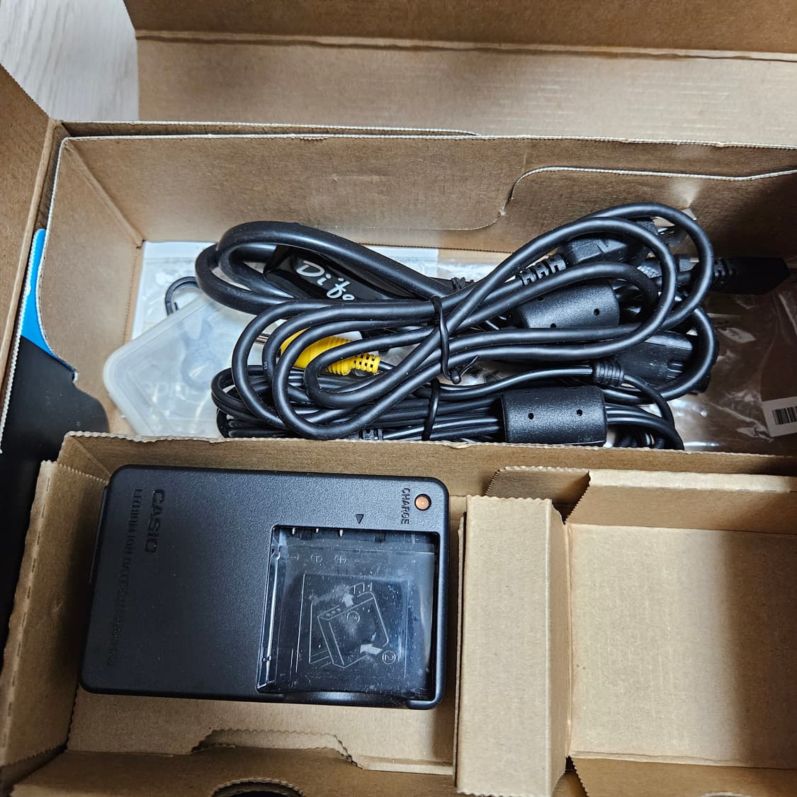 [미품 박스셋] (은채 디카) 카시오 엑슬림 EX-Z1050 골드 박스셋 상품이미지4