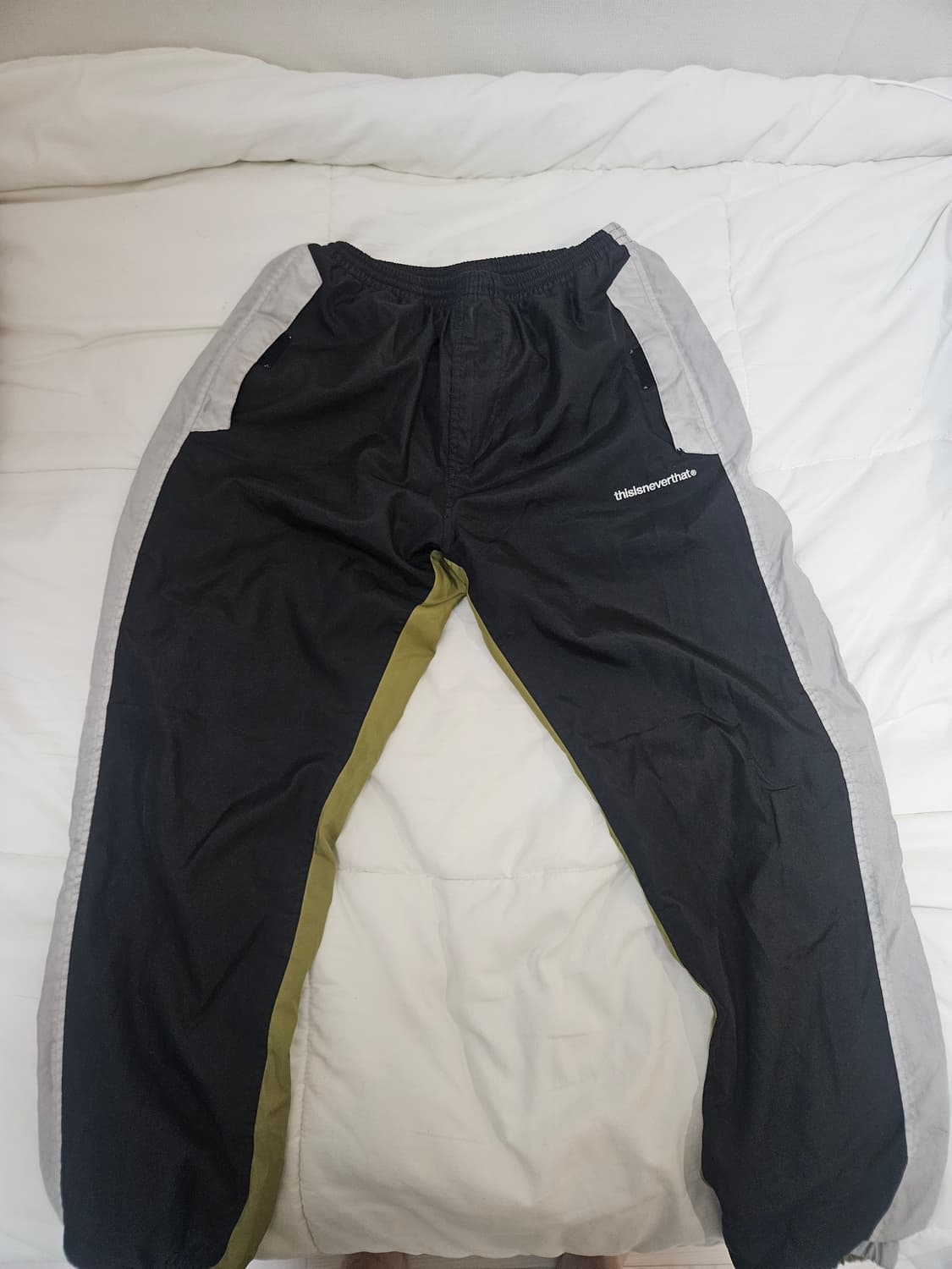 디스이즈네버댓 트랙팬츠 사이즈m 상품이미지1