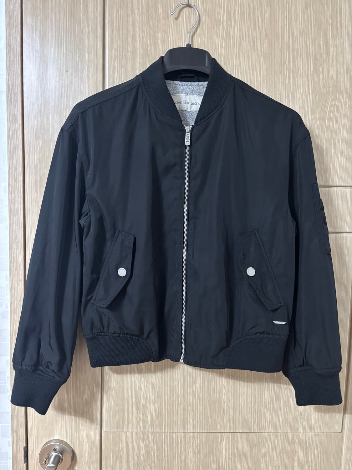 캘빈클라인 블랙 봄버 자켓 상품이미지1