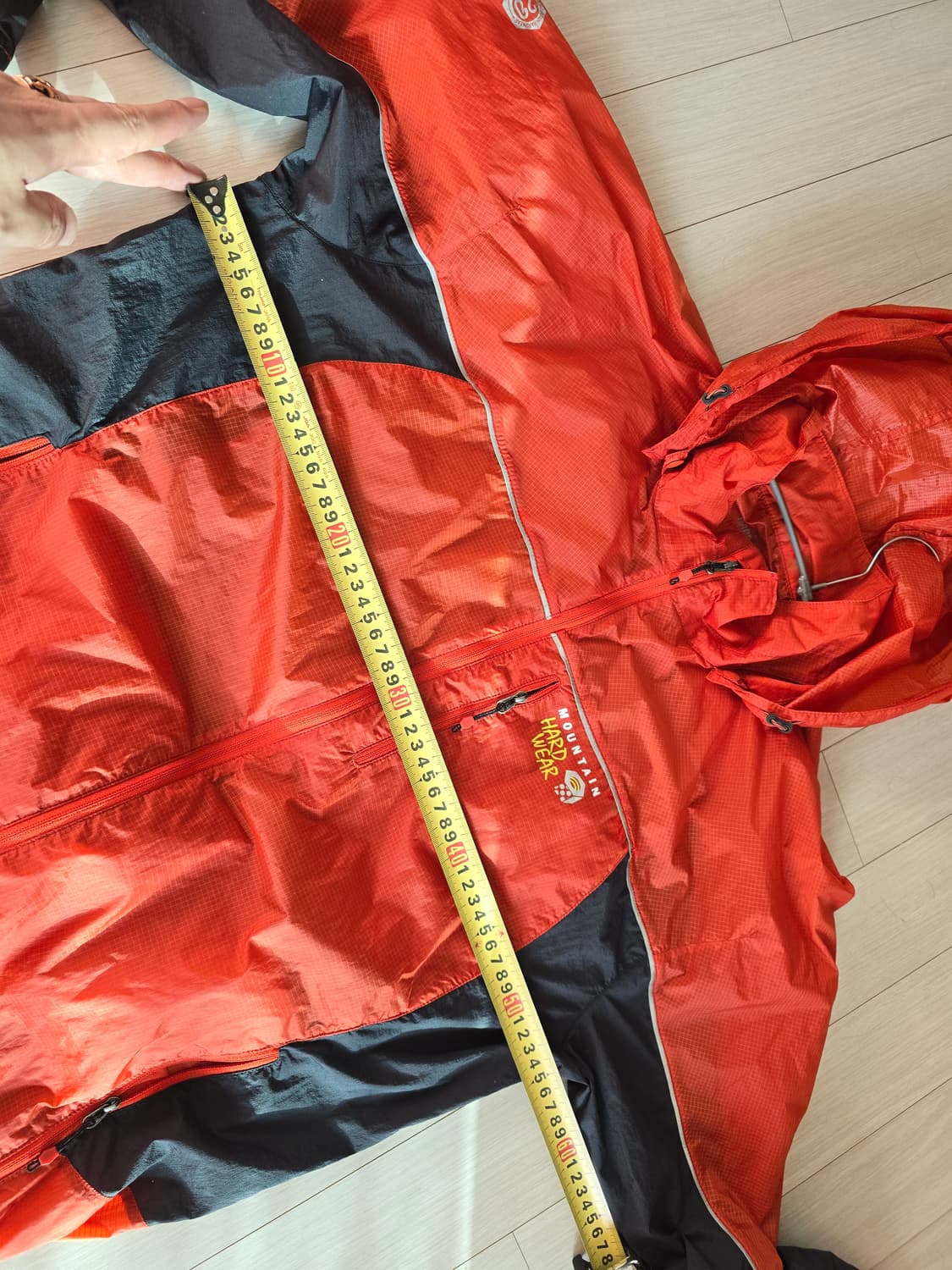 마운틴하드웨어 바람막이 xl105 상품이미지5