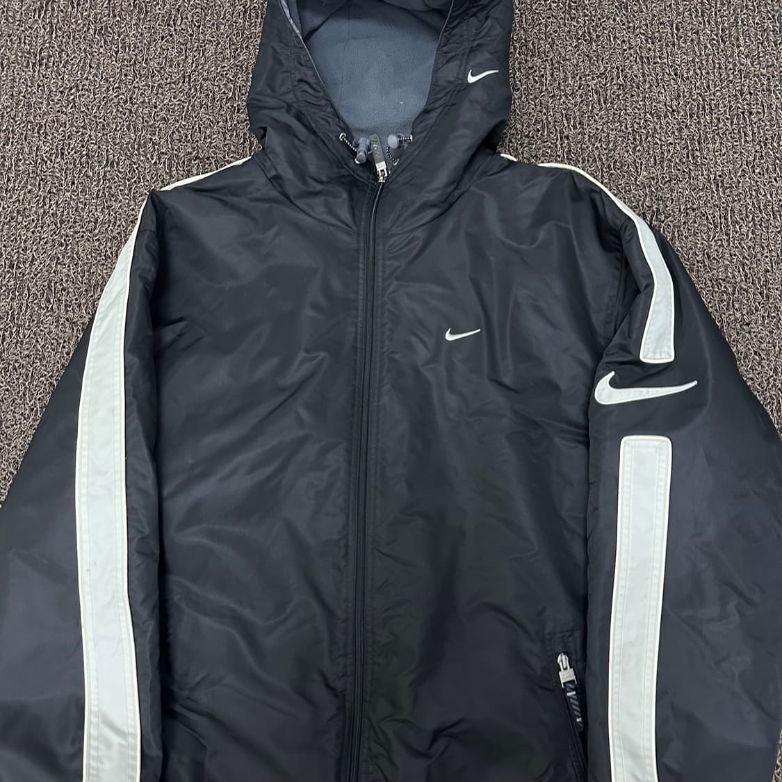 NIKE 나이키 올드스쿨 스우시 기모 점퍼 자켓 L 상품이미지2