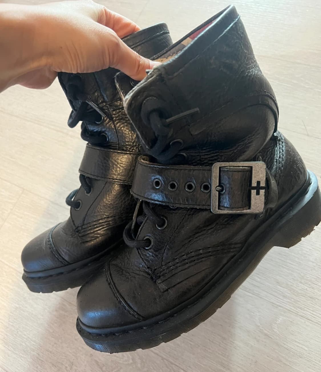 닥터마틴 블랙 레더 버클 부츠 36 상품이미지4