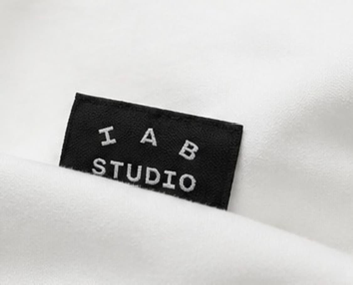 Iab studio 아이앱 스튜디오 10주년 티셔츠 상품이미지5