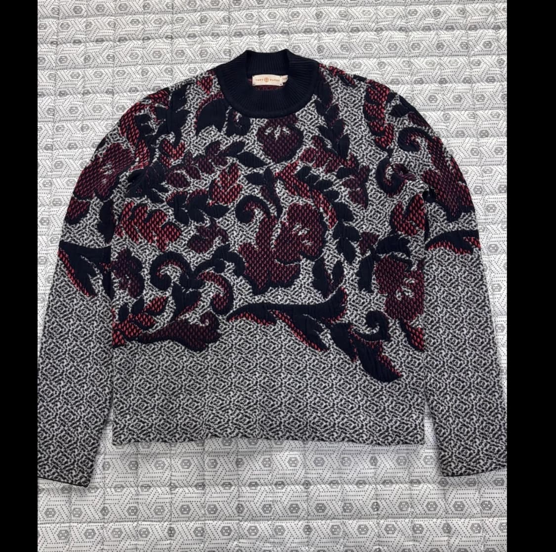 토리버치 플라워 패턴 스웨터 ~55 상품이미지5