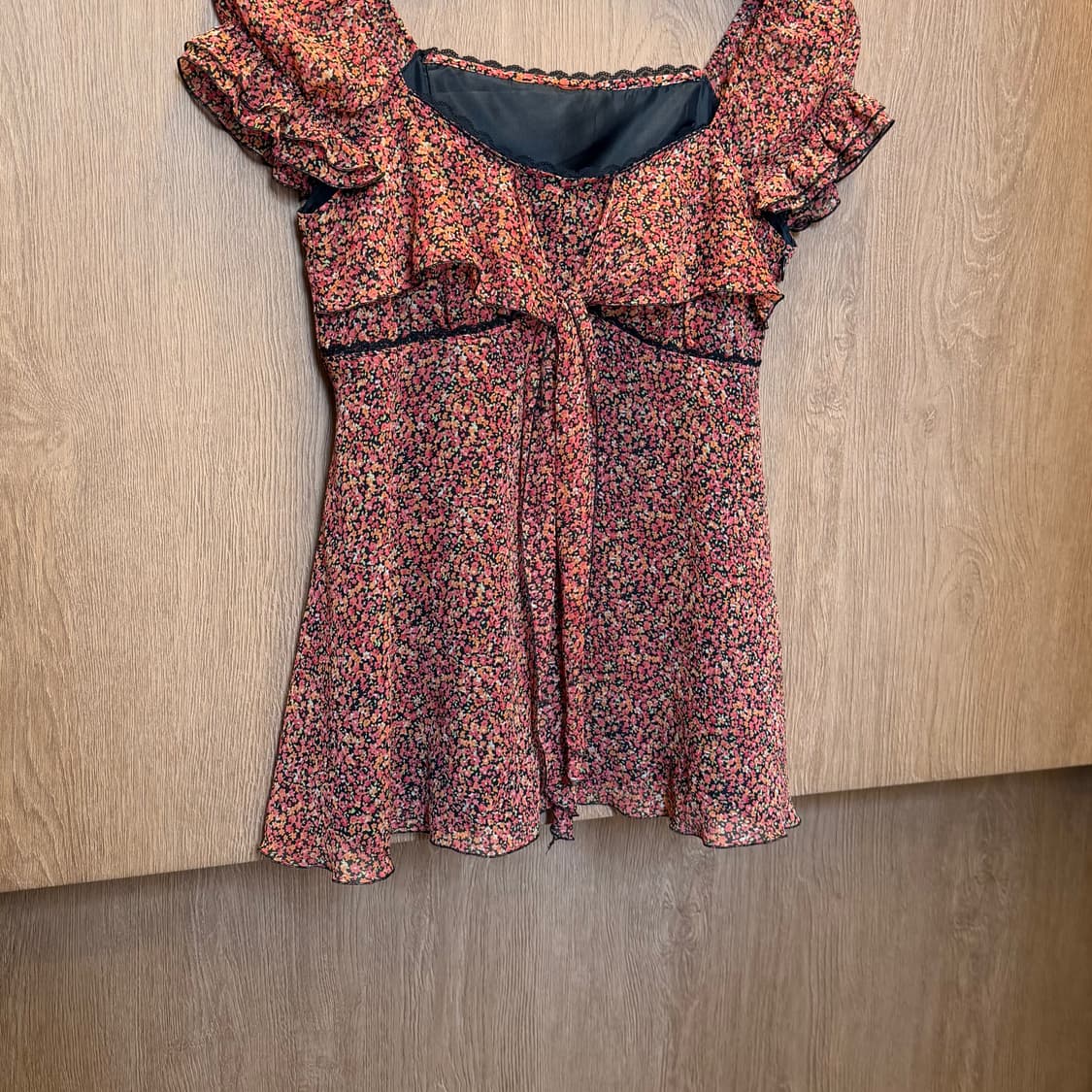 빈티지 블라우스 퍼프 슬리브 플라워 패턴 리본 타이 스트랩 디테일 오렌지 상품이미지8