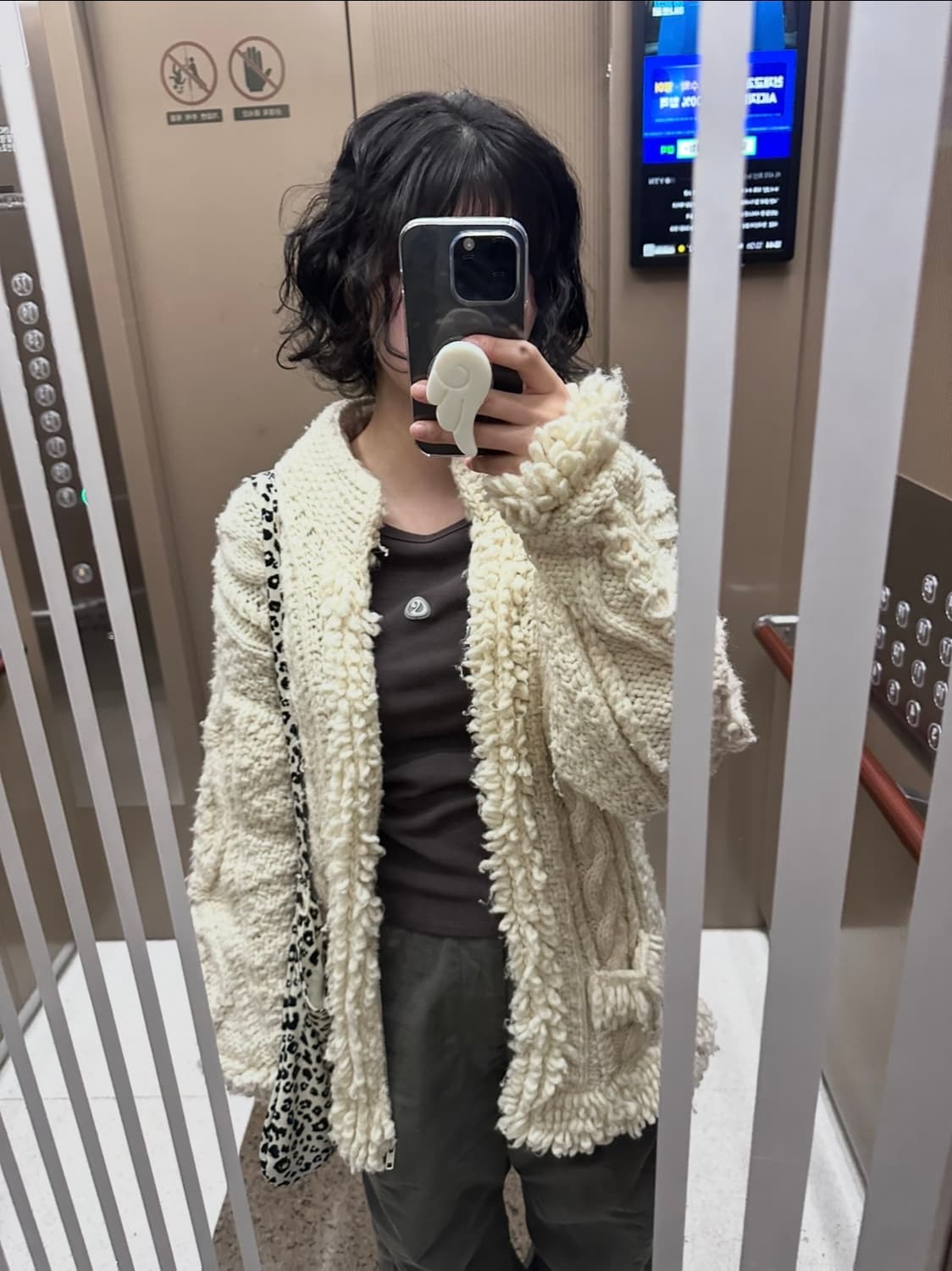 빈티지 니트아우터 상품이미지1