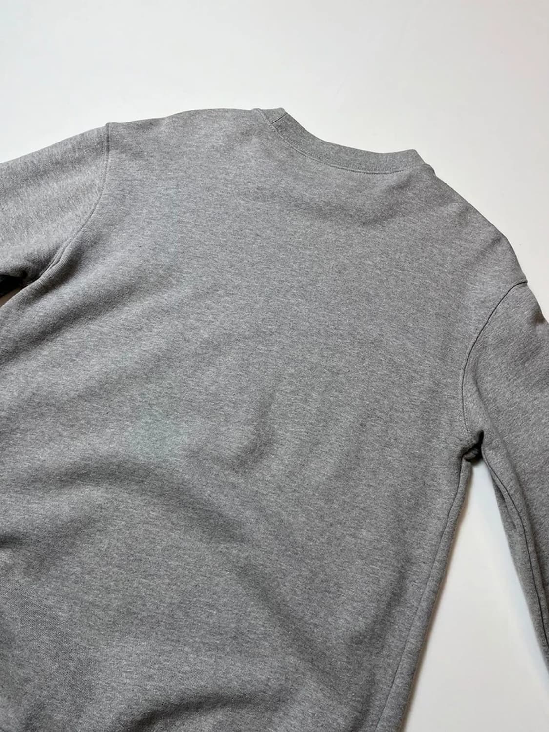 우알롱 24FW 시그니처 벌룬 오버 스웻 맨투맨 PN8745 상품이미지5