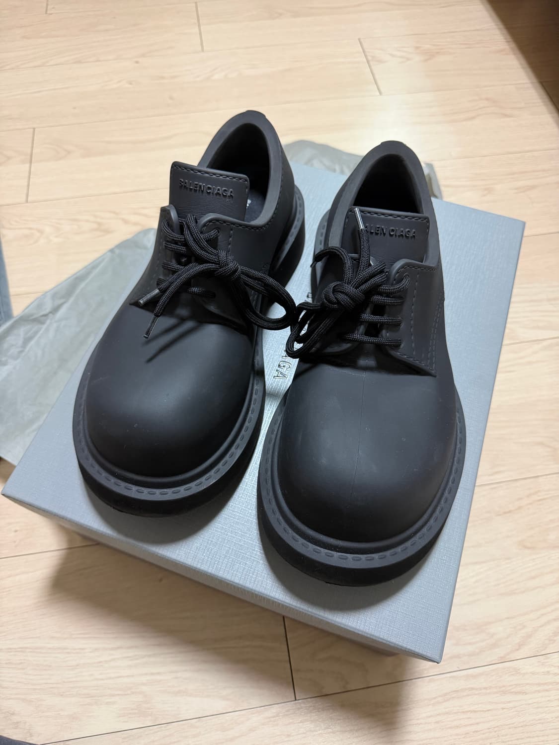 (42)발렌시아가 스테로이드 더비 블랙 상품이미지1