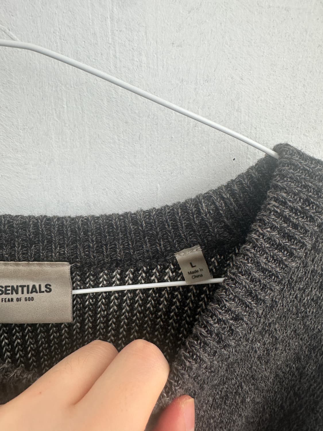 에센셜 니트 사이즈 L 상품이미지5
