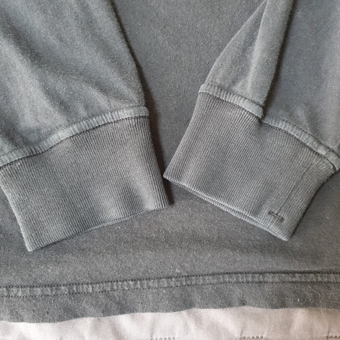 스톤아일랜드 롱슬리브 긴팔티 상품이미지2