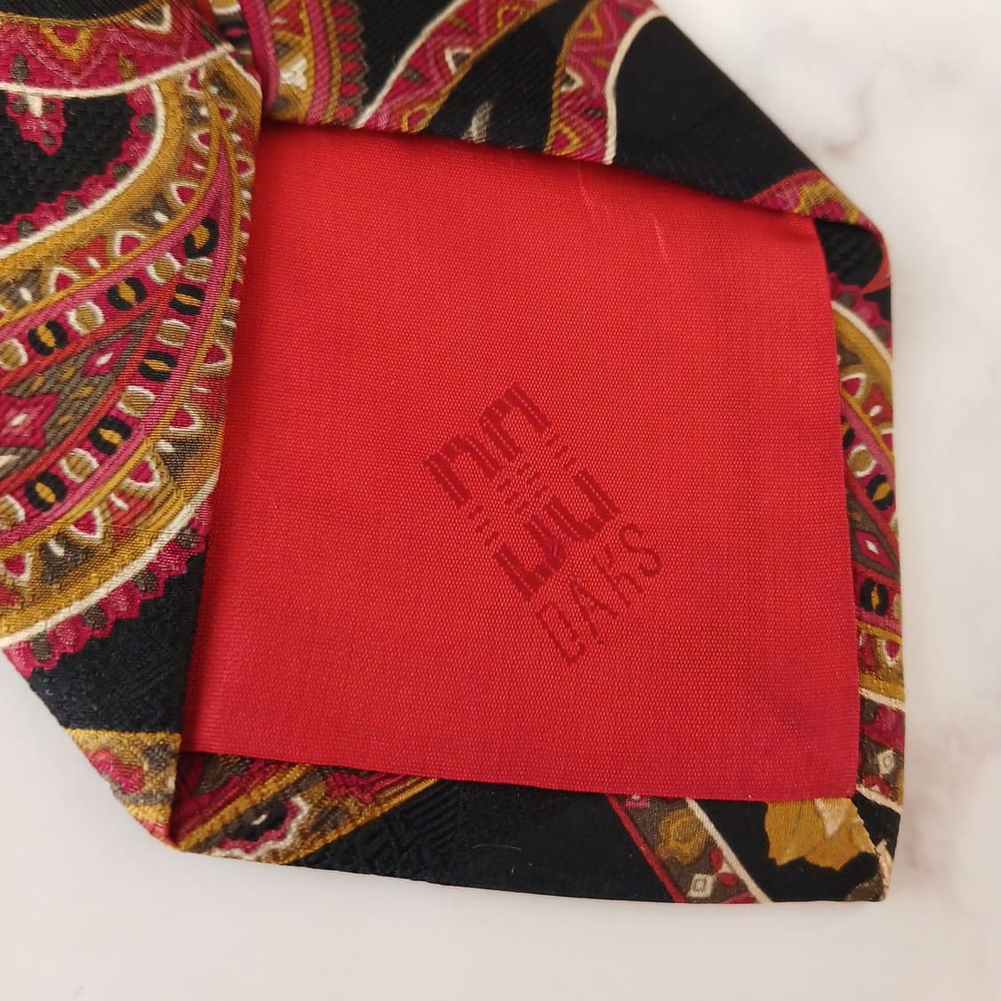 닥스 실크 페이즐리&플라워 자카드 넥타이 9.4cm A등급 A19230
 상품이미지6