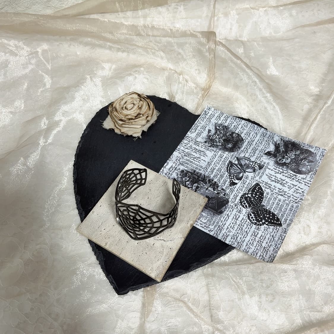 빈티지 고딕 거미줄 오픈 팔찌 상품이미지1