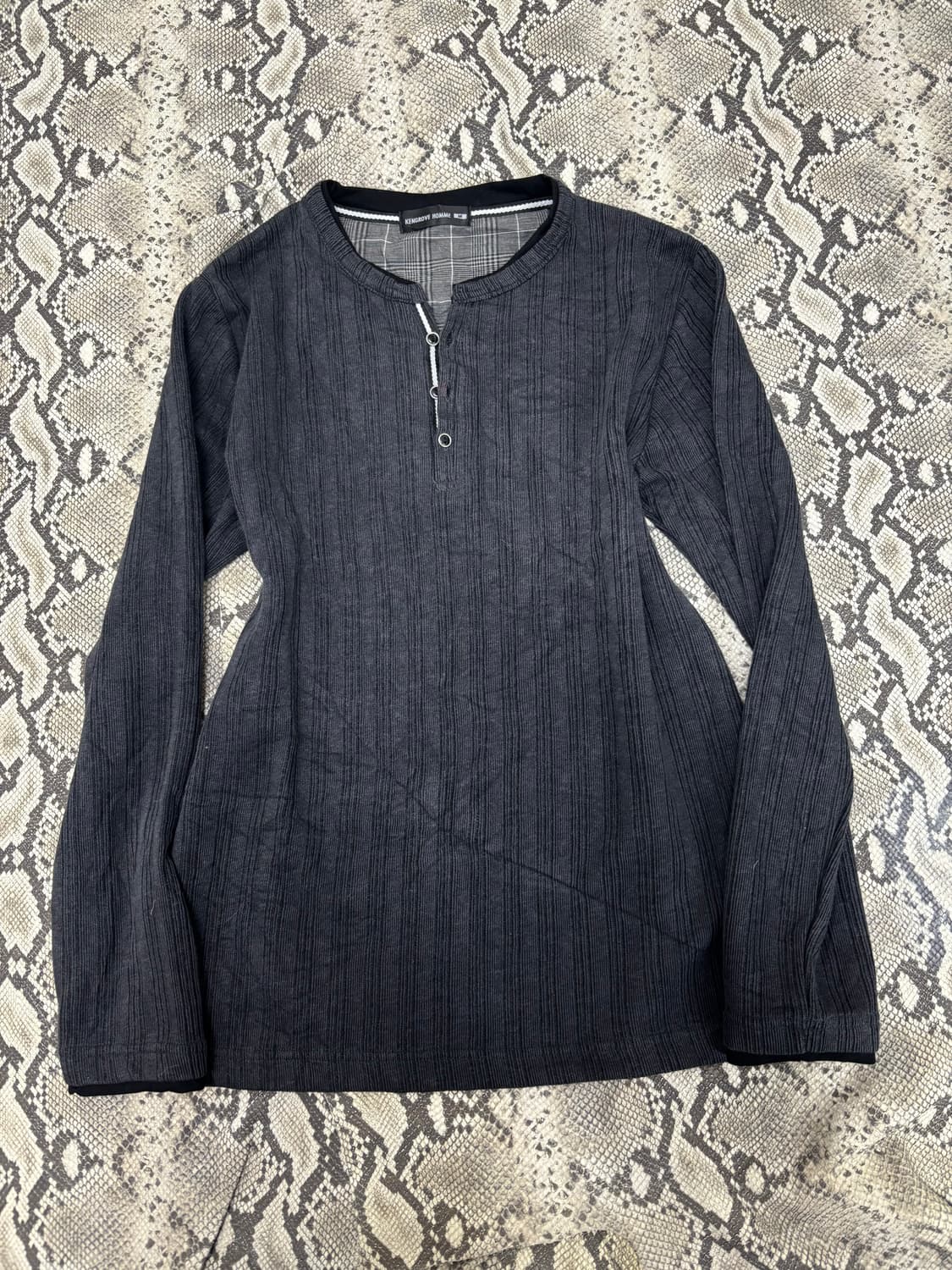 Minimal Design Grey Sleeve 상품이미지2