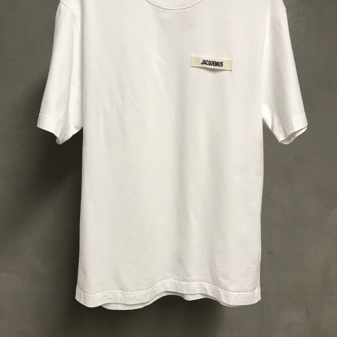 자크뮈스 화이트 반팔 티셔츠 XL 상품이미지3