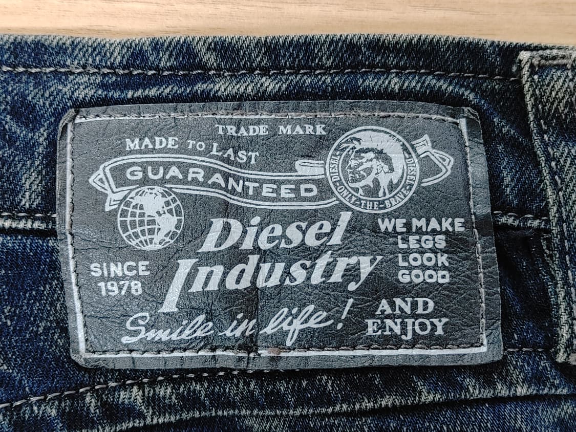 DIESEL ZIVY 디젤 여성 스팽글장식 스판슬림진 상품이미지7