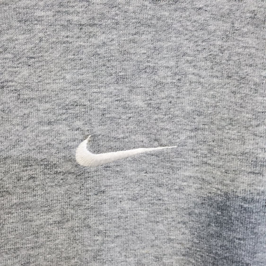 나이키 스우시 맨투맨  상품이미지3