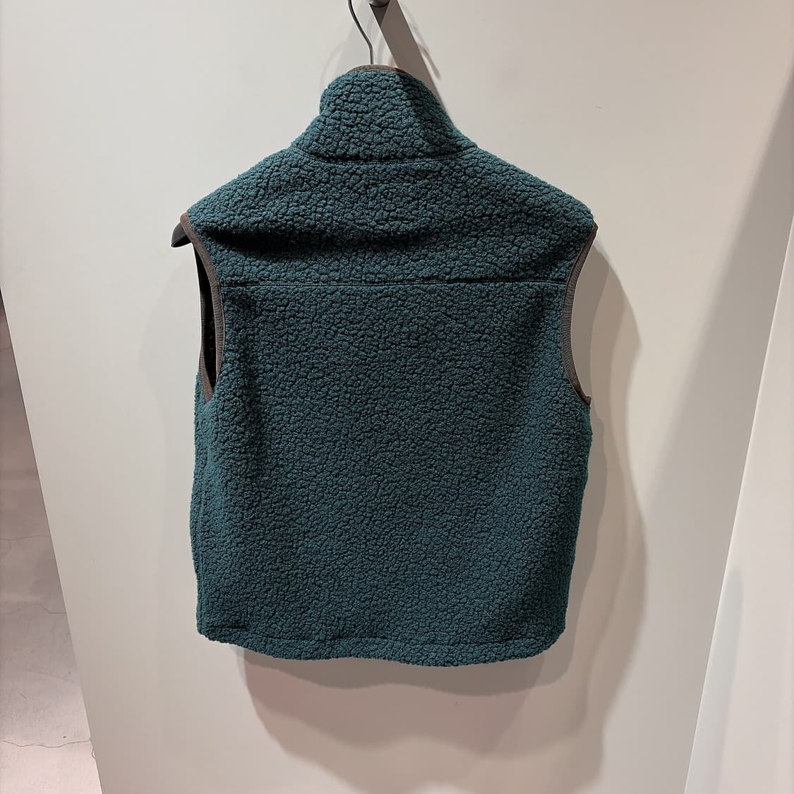 (정품/새상품) Drake's 드레익스 네이비 부클 울 플리스 베스트 상품이미지3