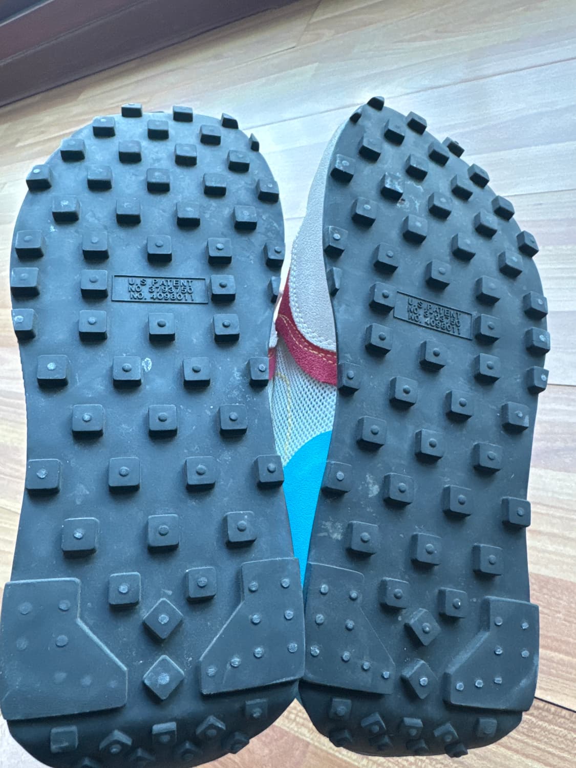 나이키 데이브레이크 타입 풋볼 그레이 판매합니다 상품이미지6