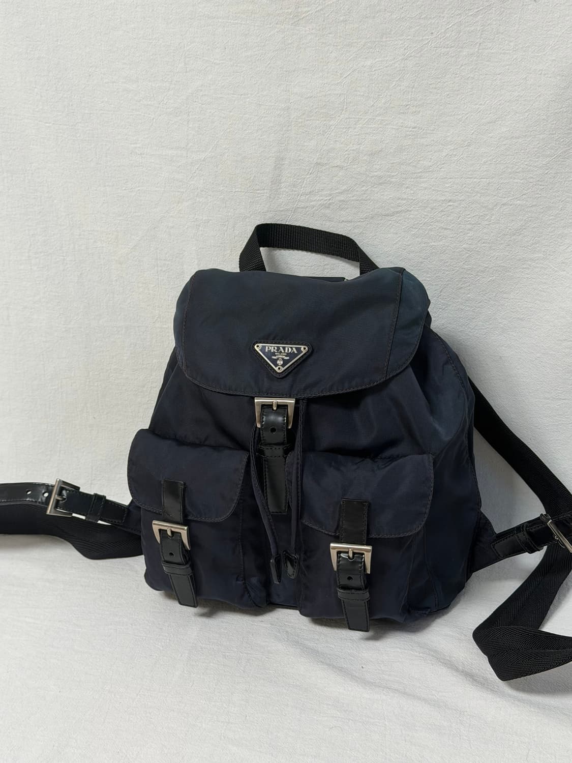 정품 프라다 포코노 나일론 투포켓 백팩 네이비 스몰 상품이미지6