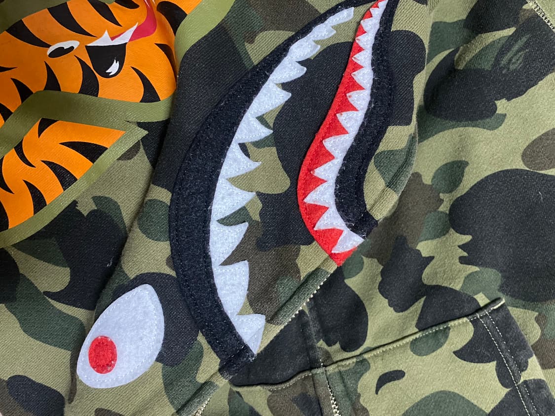 (정품) M 녹계 베이프 퍼스트 카모 샤크 후드집업 아미 그린 상품이미지2