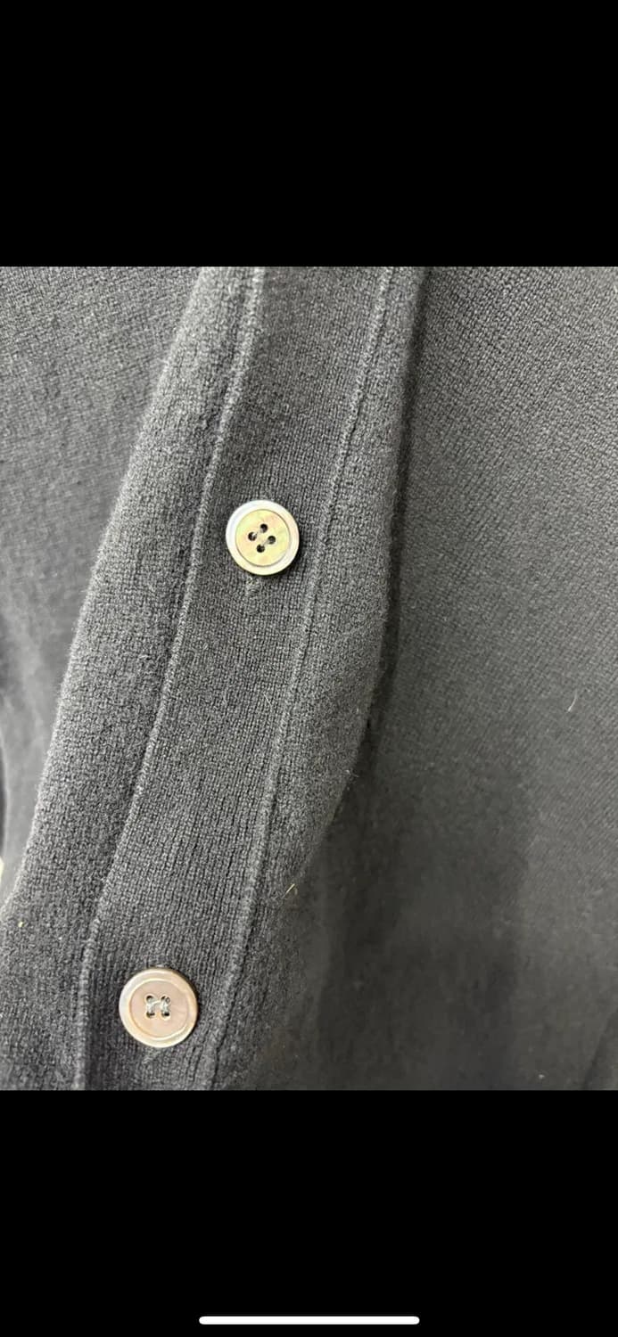 꼼데가르송플레이 블랙 레드와펜 모 가디건 H1307 상품이미지3