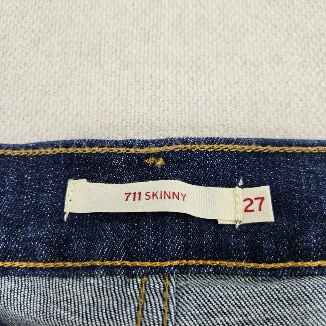 27 리바이스 711 진청워싱 스키니핏 데님 팬츠 0608Y2 상품이미지3