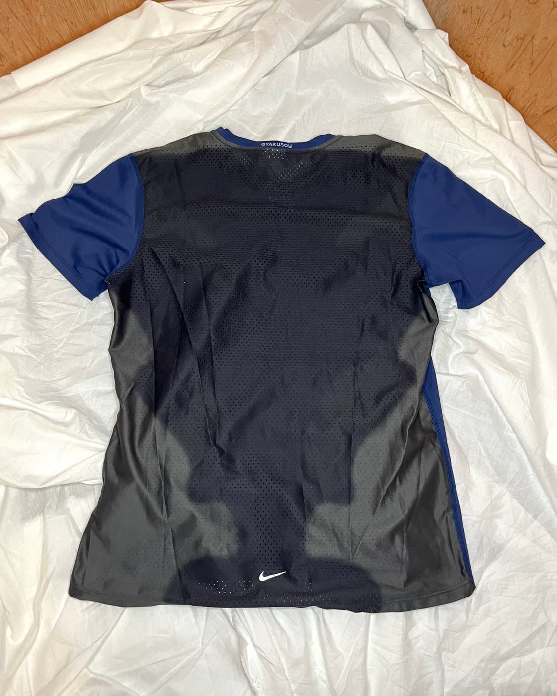 언더커 나이키 갸쿠소우 블루 투톤 퍼포레이티드 러닝 반팔 상품이미지1