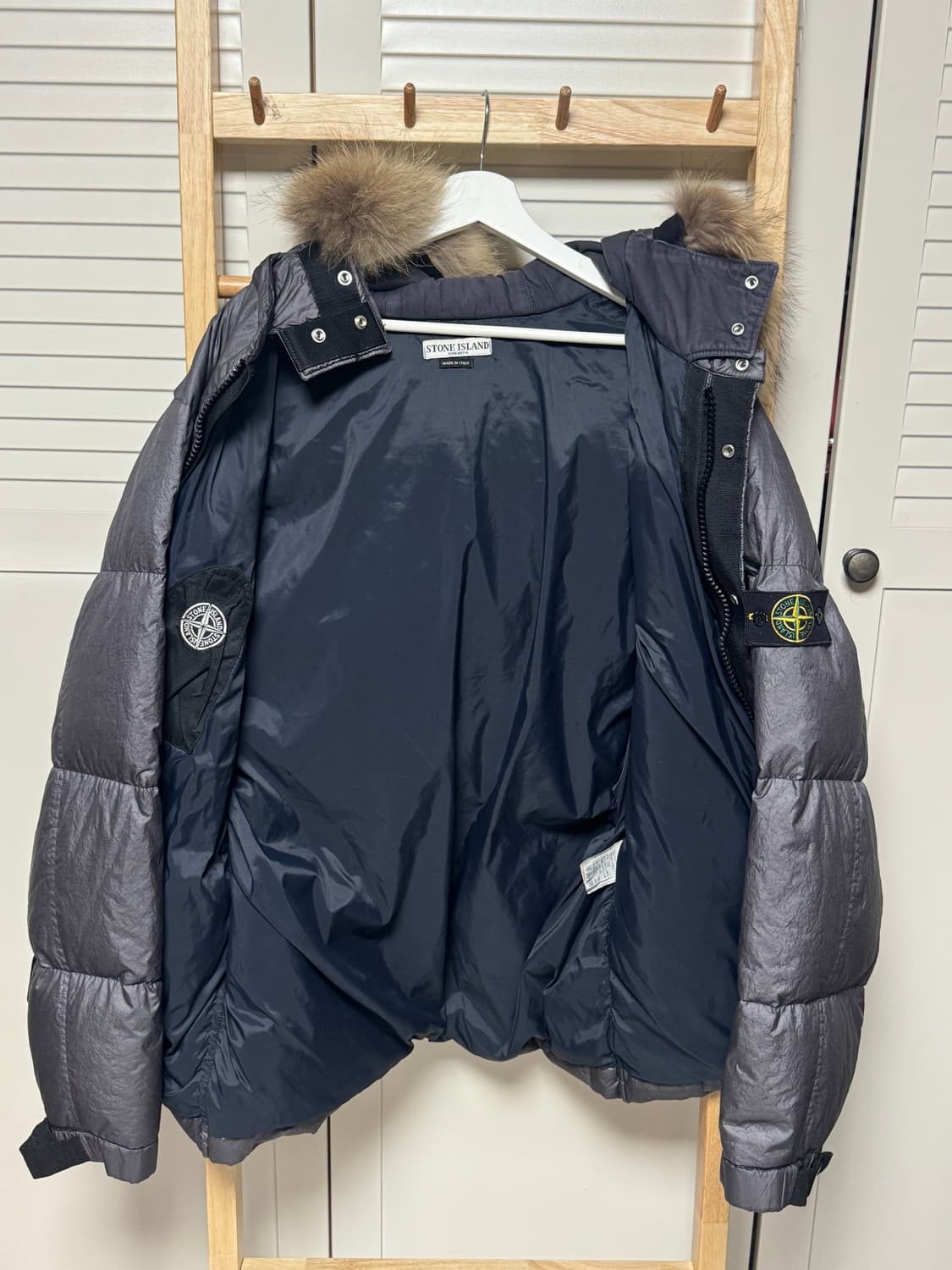 스톤아일랜드 메탈 그레이 패딩 자켓 상품이미지5