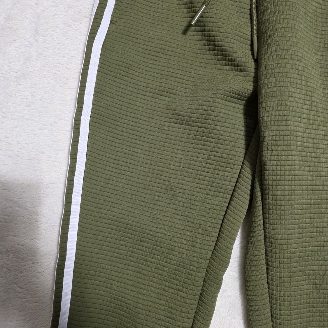 (XS)여성 아디다스 조거 팬츠 카키 상품이미지3