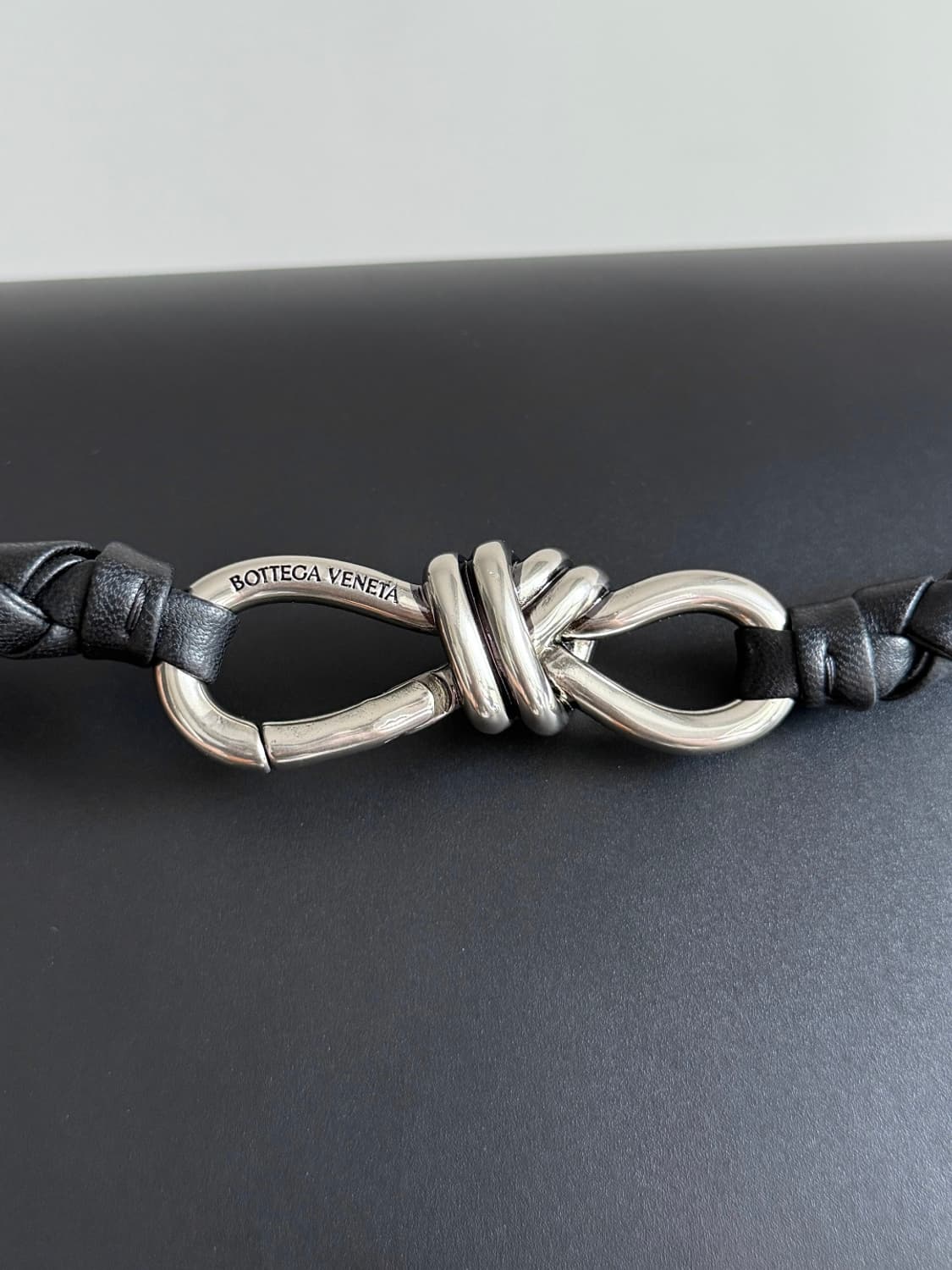 Bottega Veneta보테가베네타 신상 디아고 가죽 크로스백 메신저백 상품이미지7