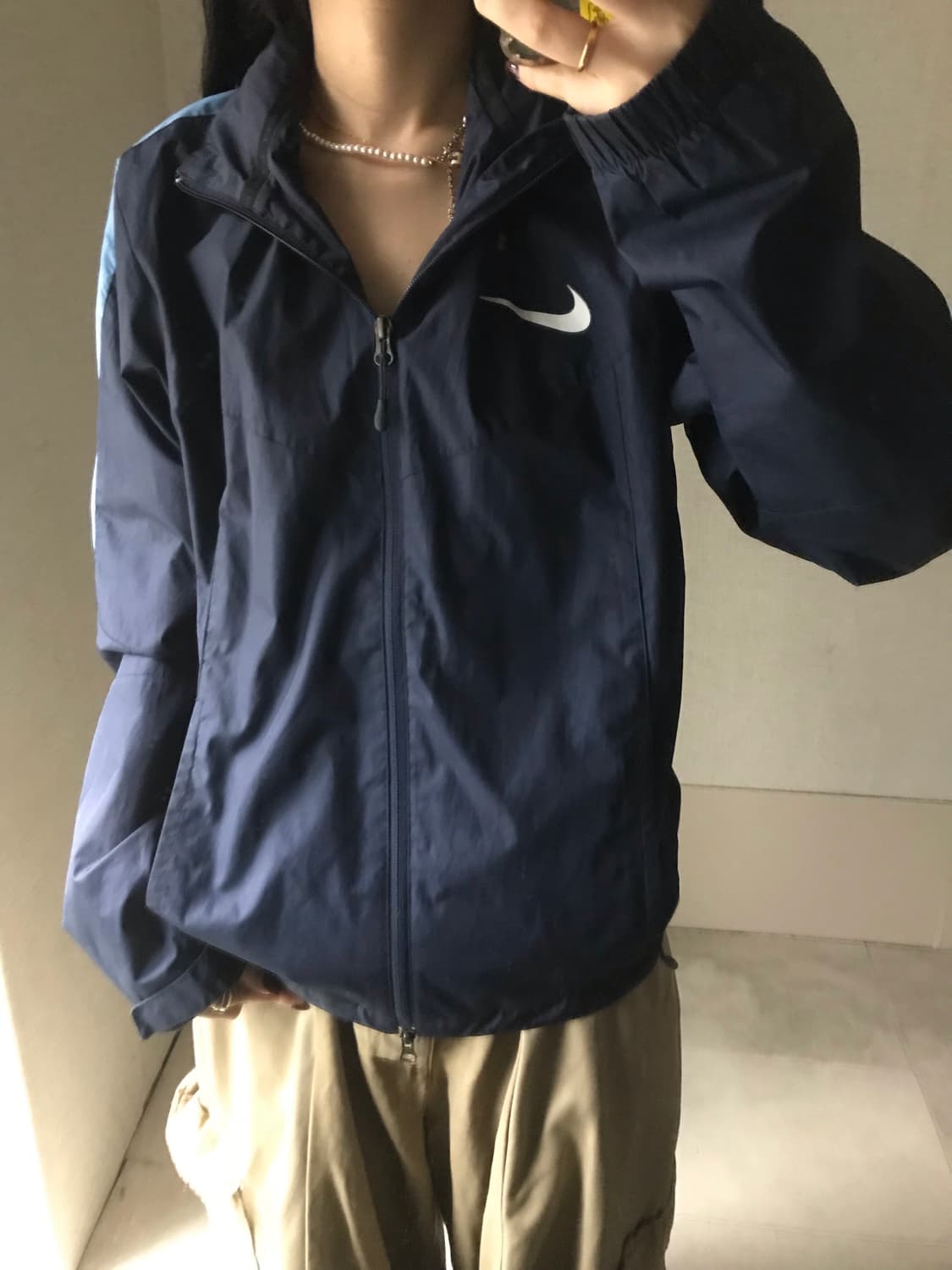 나이키 네이비 연하늘 바람막이 상품이미지2