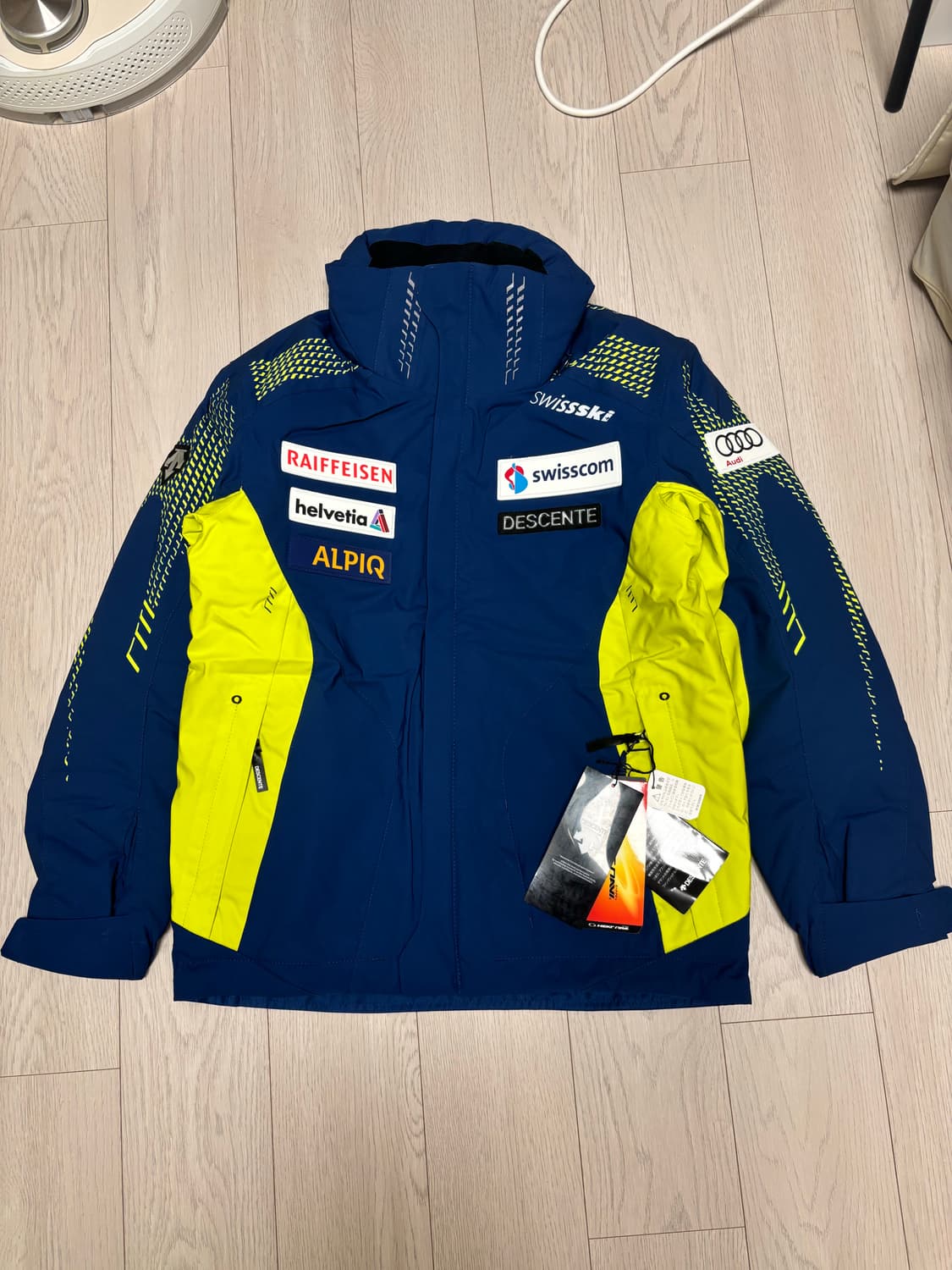 데상트 스키복 상품이미지1