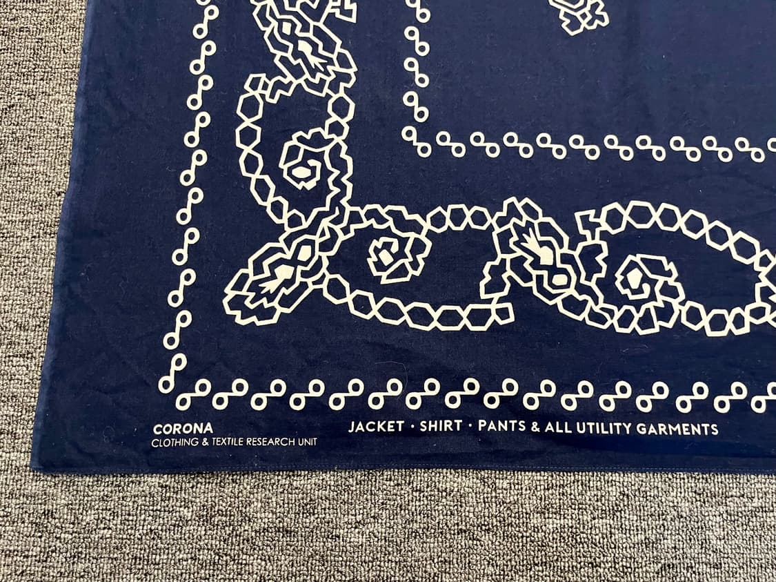 코로나유틸리티 네이비 빅반다나 상품이미지2