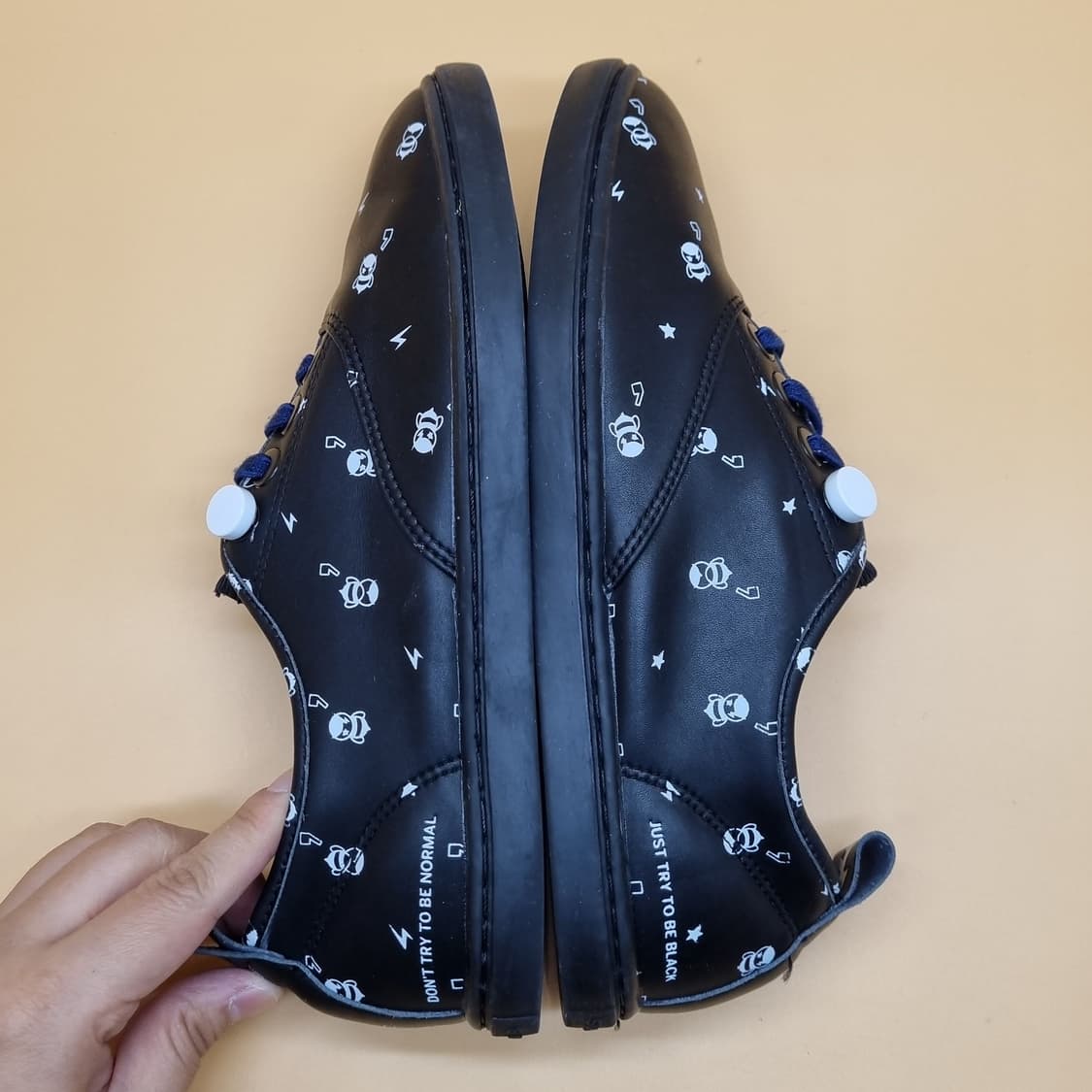 슈콤마비 여성스니커즈38 240. 상품이미지5