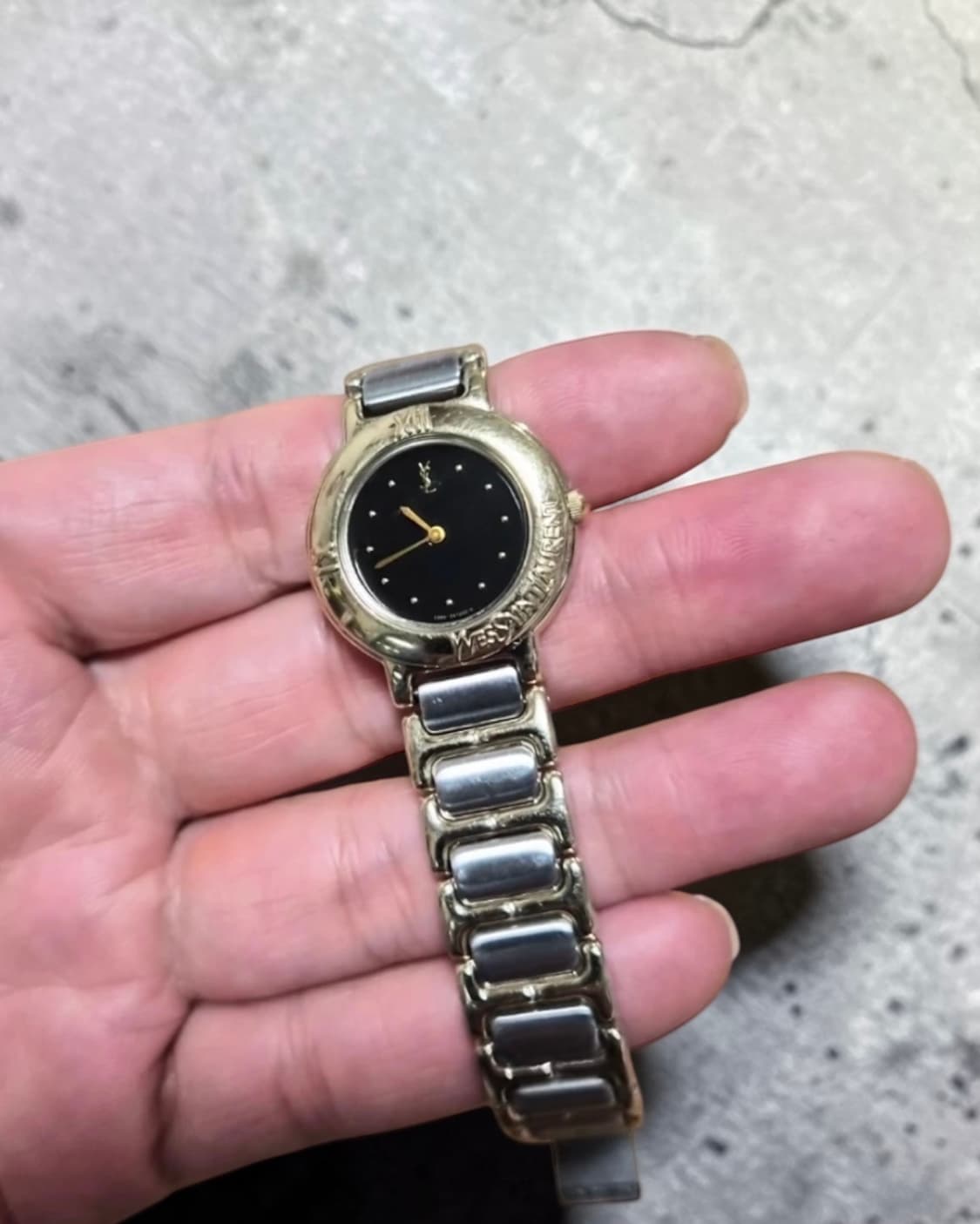 입생로랑 90s Y베젤 콤비 메탈 시계 상품이미지2