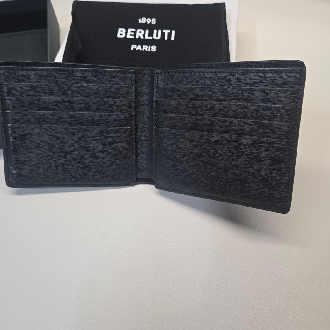 벨루티 마코레 스크리토 반지갑 상품이미지3