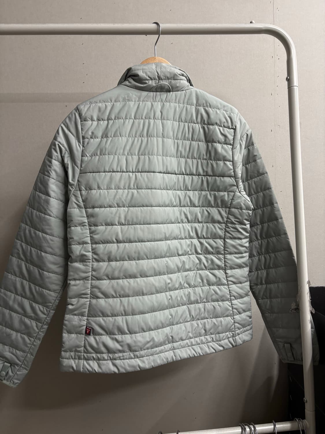 노스페이스 경량 패딩 상품이미지3