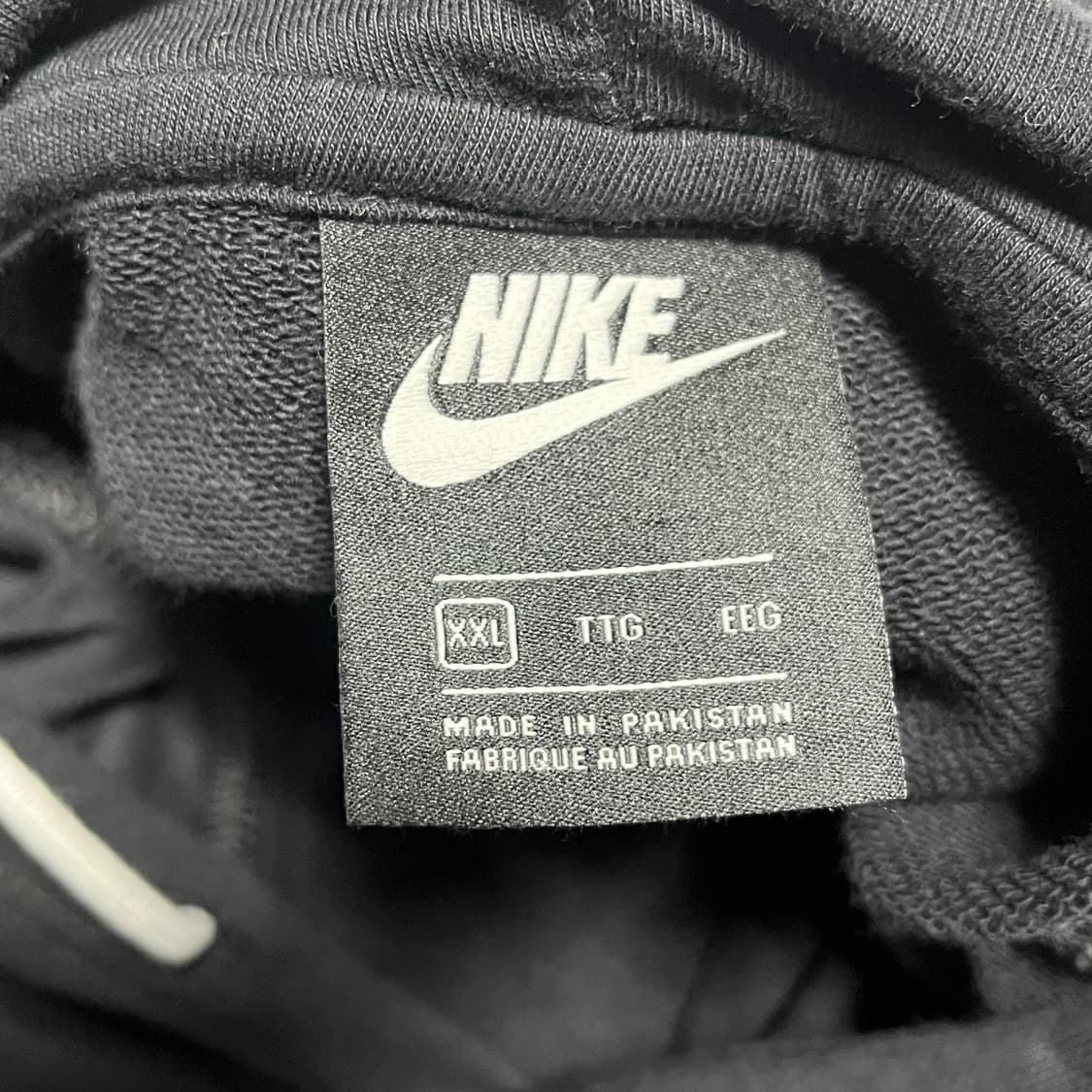 나이키 멀티스우시 월드투어 백프린팅 블랙 후드티 상품이미지4