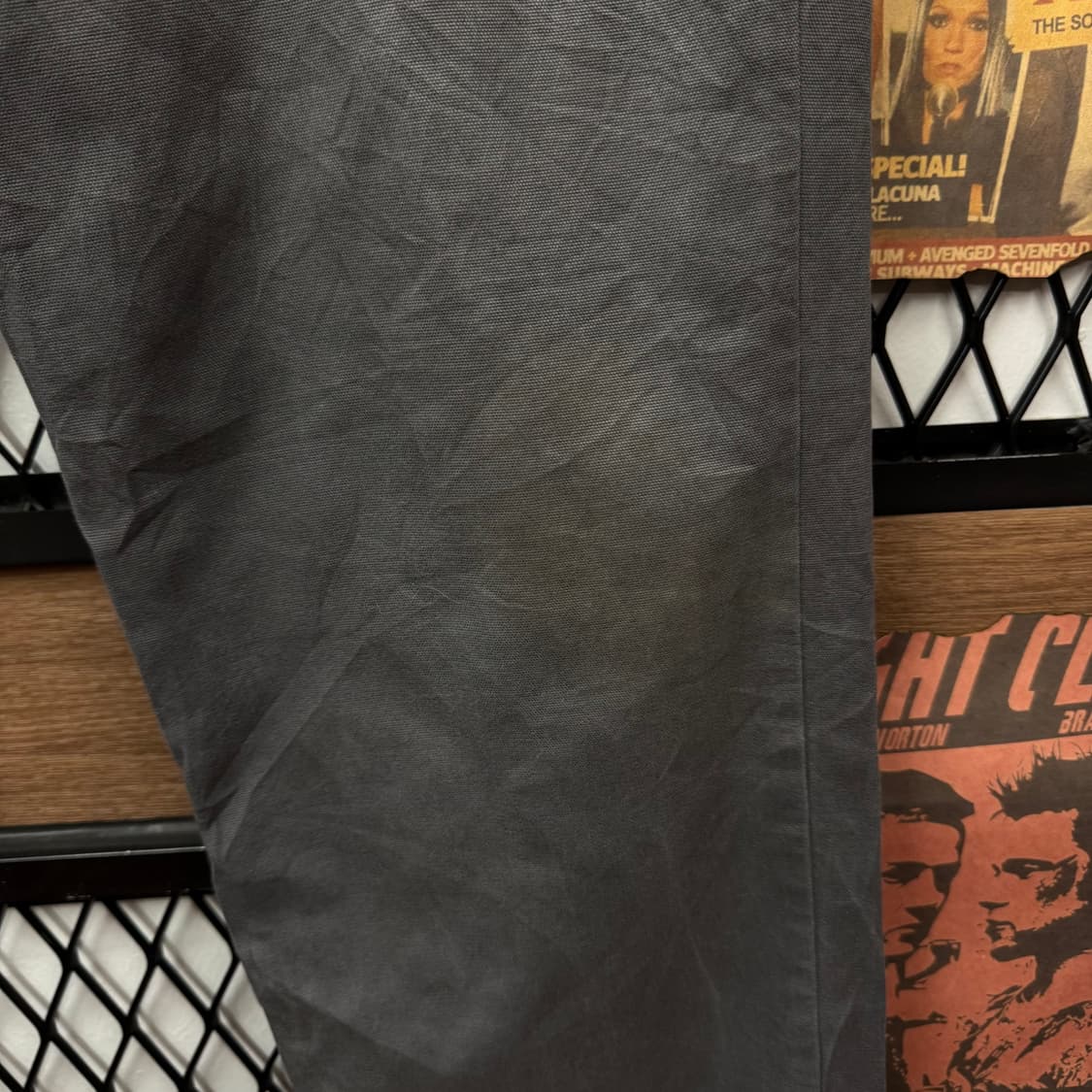 칼하트 릴렉스드 핏 워크 팬츠 후면 포켓 로고 포인트 그레이 상품이미지9