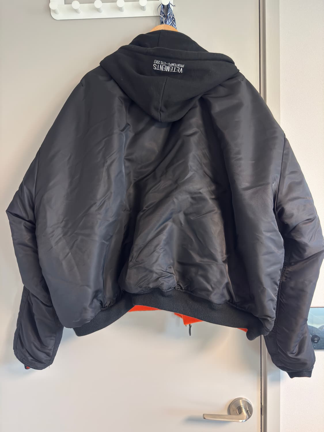 알파인더스트리 베트멍 ma-1 상품이미지2