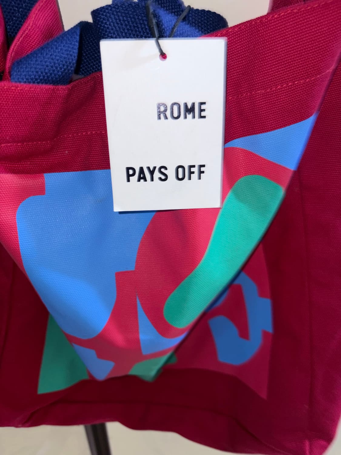 MoMA ROBERT INDIANA "LOVE" CROSSBODY TOT 상품이미지2