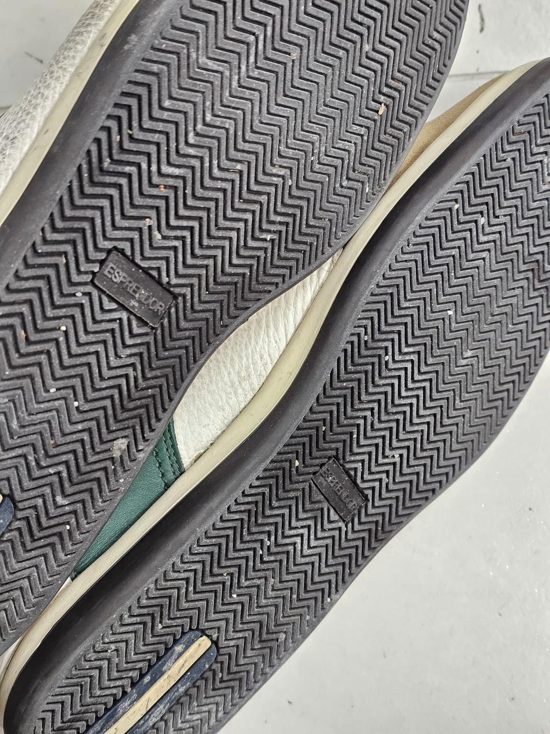 페라가모스니커즈 290 상품이미지3